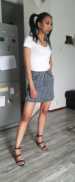 Asian milf dressed up like a naughty schoolgirl