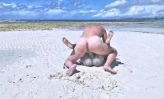 Fucking on the beach, interracial beach porn in Africa