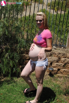Pregnant Kristi naked outdoors - N