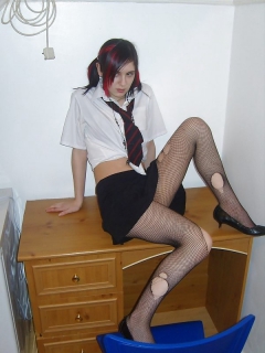 HOT AND HORNY SCHOOLGIRL SLUTS - N