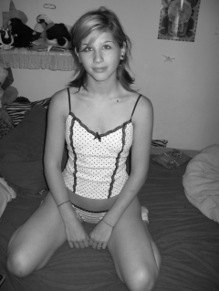 Cute amateur teen - N