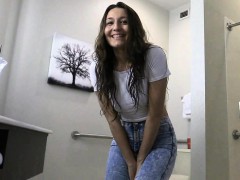 real-pee-desperation-and-jeans-wetting-pissing